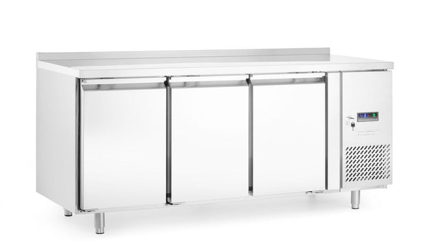 Frysebord, 3 døre, Arktic, Profi Line, Med bagkant, 334L, 230V/600W, 700x1795x(H)839mm