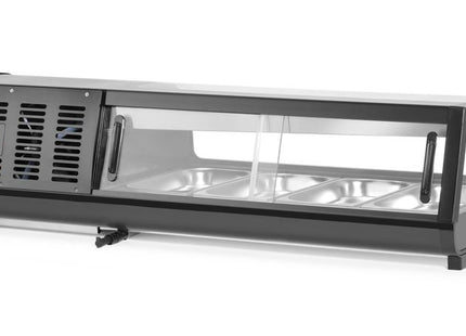 Sushidisk, Arktic, Beholdere inkluderet: 4x GN 1/3 (H) 40mm., sort, 230V/190W, 426x1177x(H)296mm