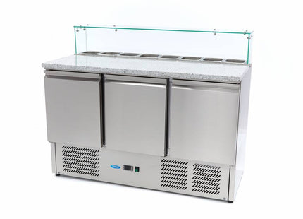 Pizza Prep køleskab - 137cm - 3 døre - Passer til 8 x 1/6 GN - inkl glasdæksel