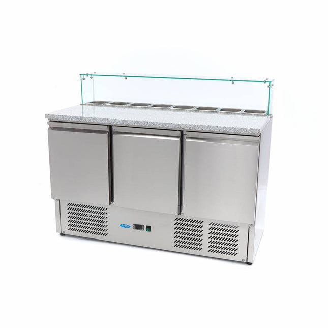 Pizza Prep køleskab - 137cm - 3 døre - Passer til 8 x 1/6 GN - inkl glasdæksel